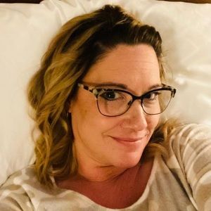 Meet your Posher, Denise